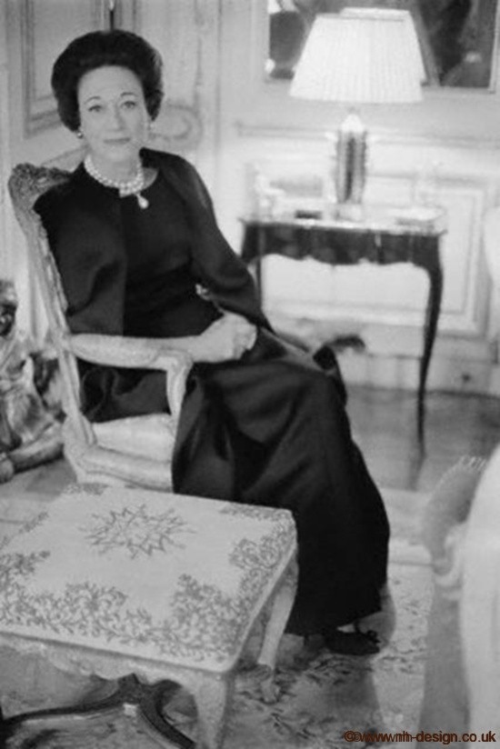 The Dutchess in black