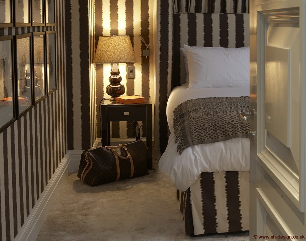 Park Lane - Balcony Stripe - Unearthy  Brown1