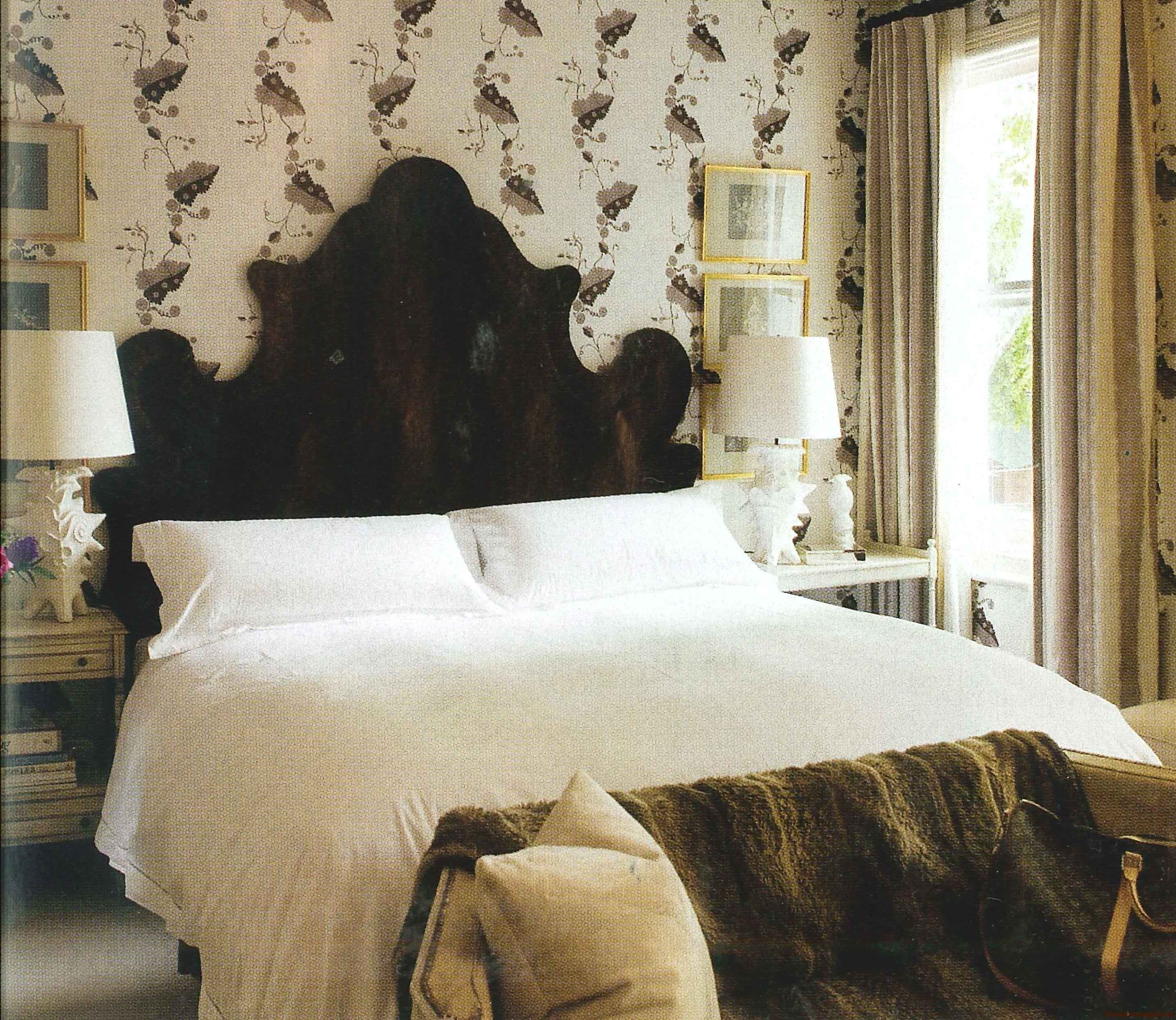 Colette Bedroom Wallpaper - Greenbrier - Dovecoat Grey